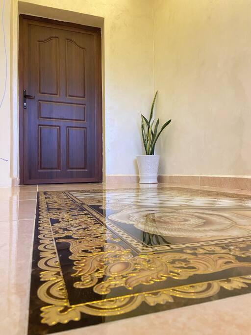 بيت العُمري Umm Qays Exterior photo