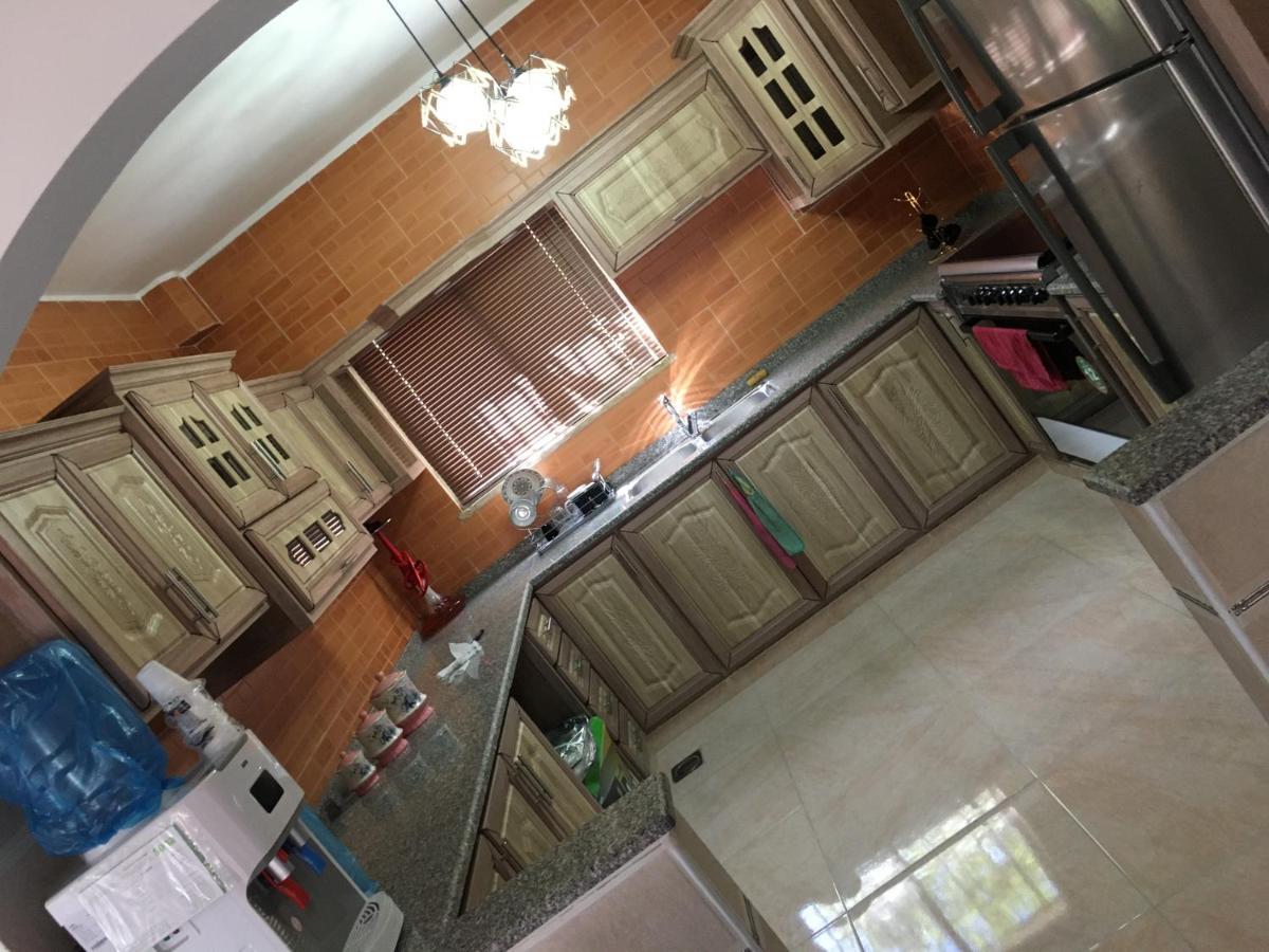 بيت العُمري Umm Qays Exterior photo