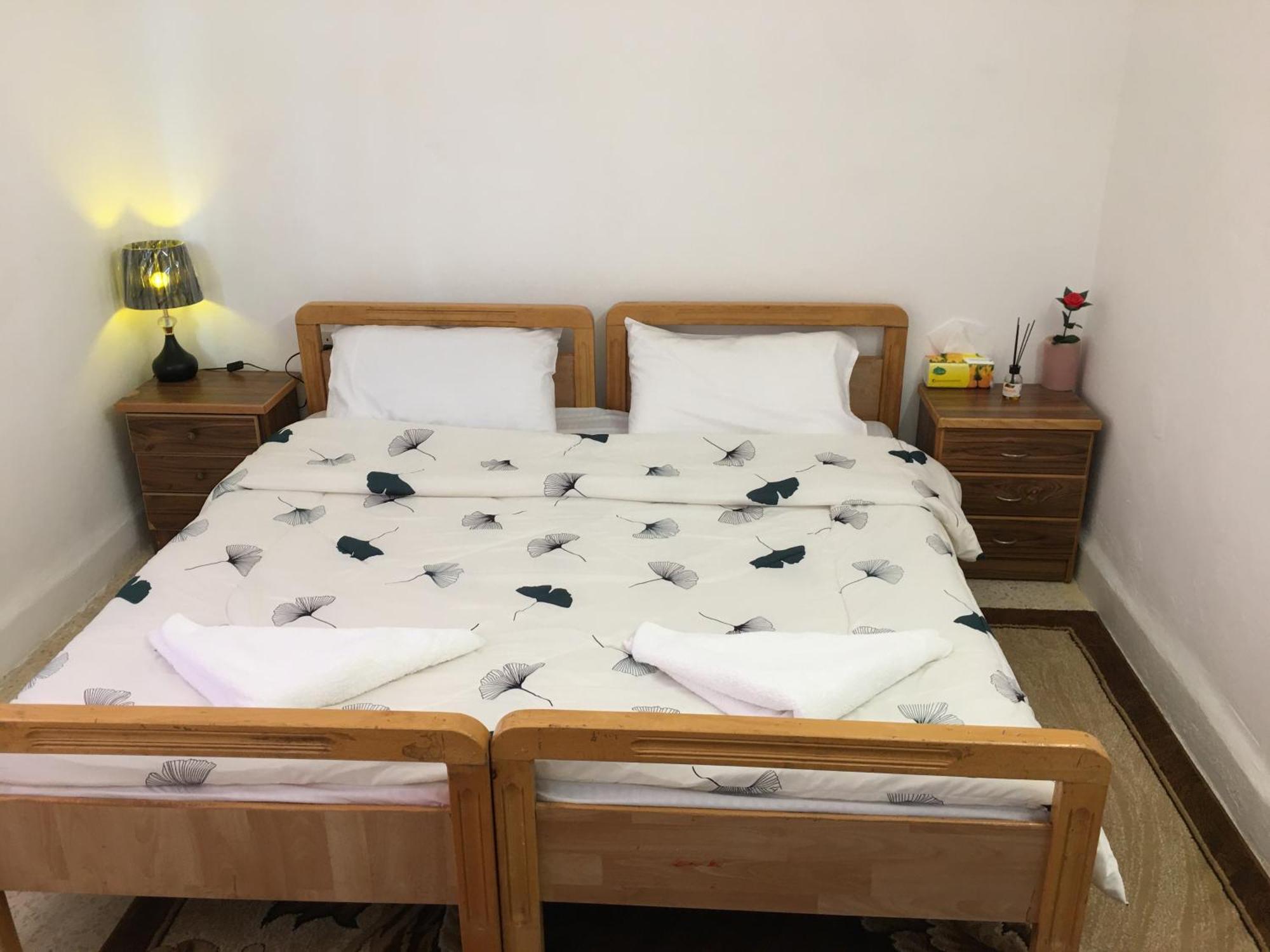 بيت العُمري Umm Qays Exterior photo